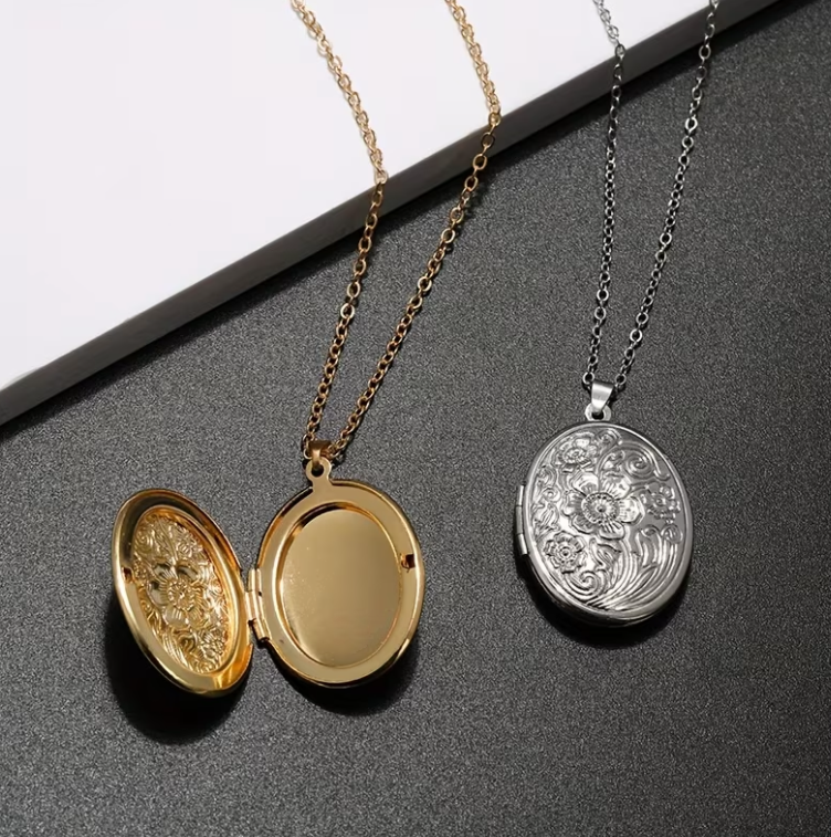 Vintage Coin Pendant Necklace