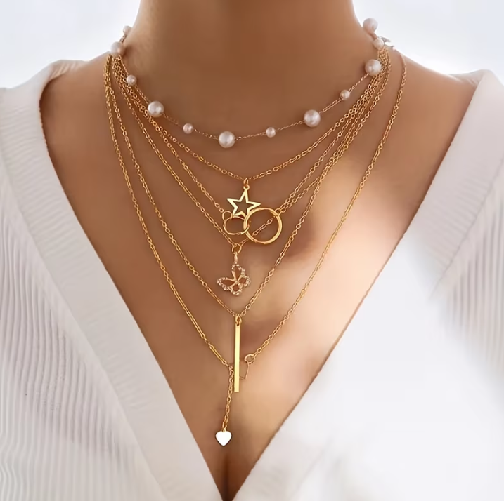 Dainty layering chain set